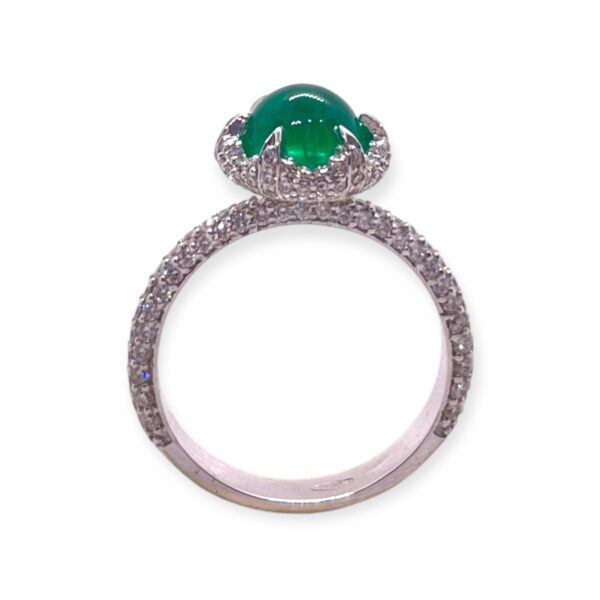 Emerald cabochon and diamond ring in gold, Harsh Khandelwal Jewellery, Oms milano