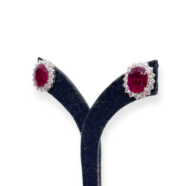 Oval Ruby and Diamond Cluster Studs in 18kt White gold, Harsh Khandelwal Jewellery, Oms milano