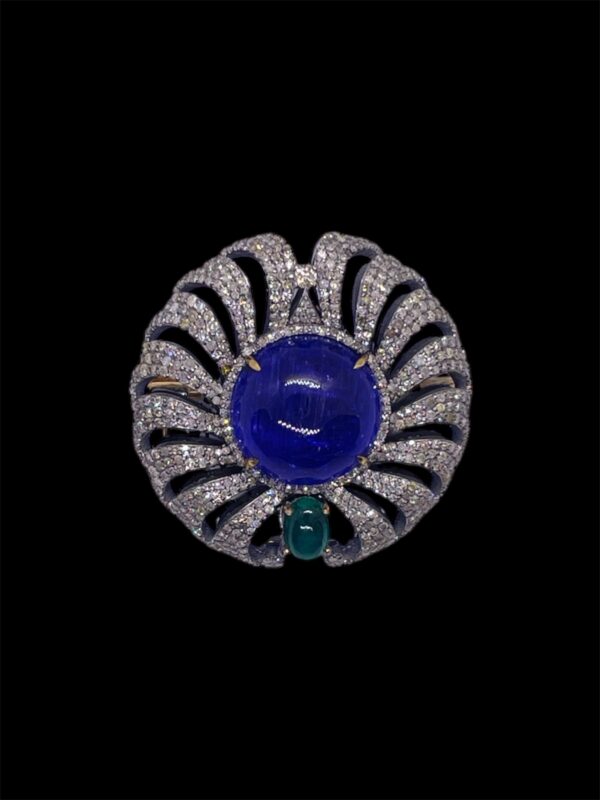 Imperial Tanzanite, Emerald and Diamond brooch | A13569