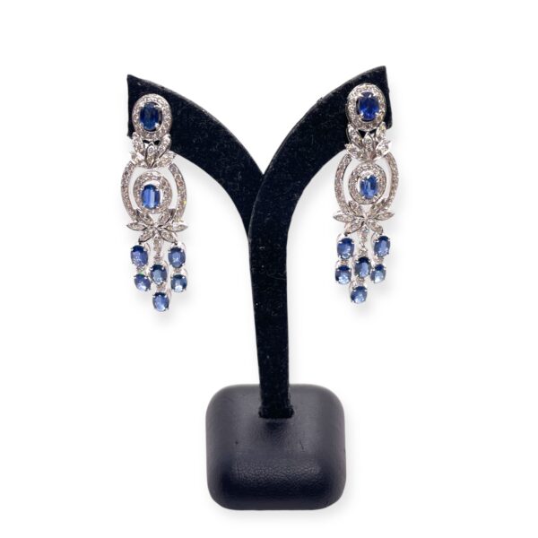 Sapphire and diamond art deco earring, Sapphire dangling earring in white gold