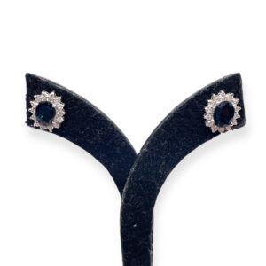 Sapphire and diamond cluster studs in white gold, sapphire and diamond earrings, Harsh Khandelwal jewellery, oms milano